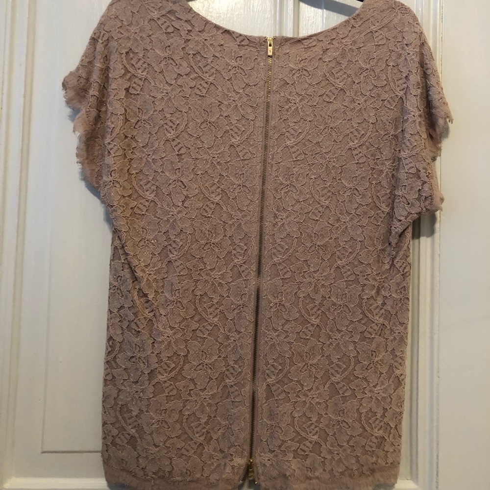 DESIGNER TOP